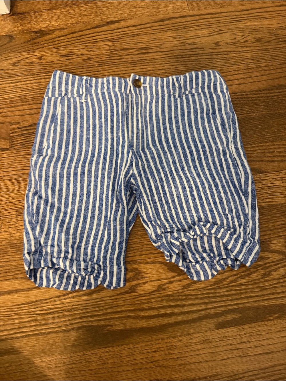 Appaman Blue and White Striped Boys Casual Shorts Size 7